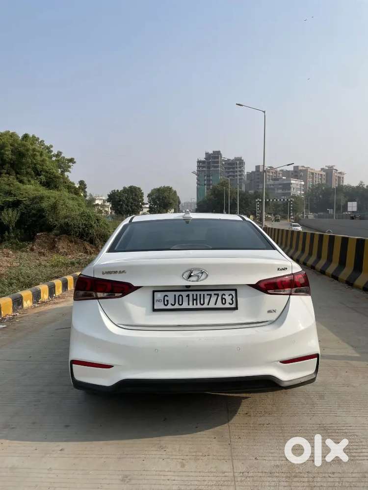 Hyundai Fluidic Verna 2017