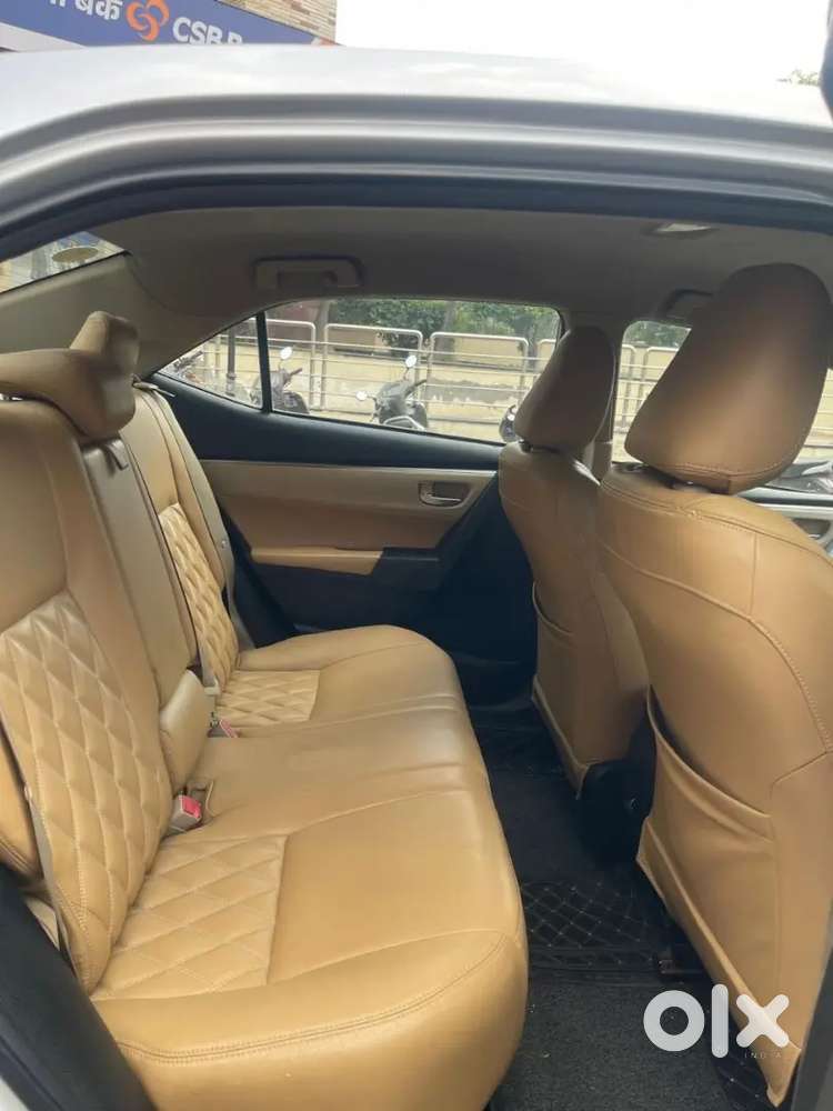 Toyota Corolla Altis 2015 Petrol