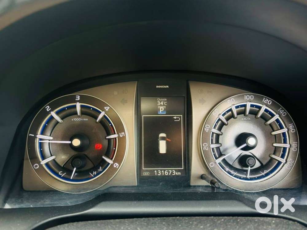 Toyota Innova Crysta 2.8 Z, 2016, Diesel