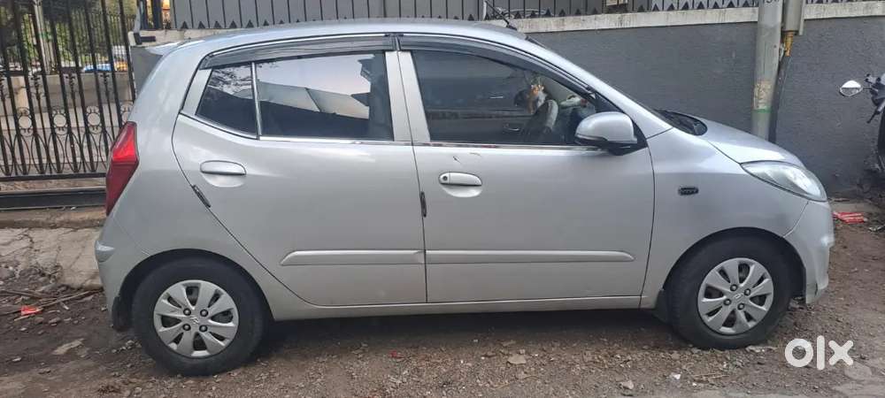 Hyundai I10 Sportz 2012 Petrol Manual