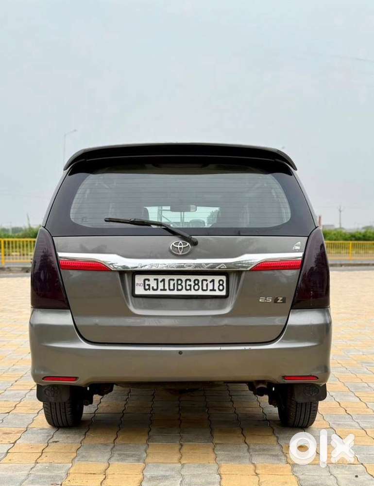 Toyota Innova 2013 Diesel 217000 Km Driven