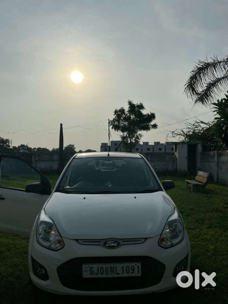 Ford Figo Petrol 2014