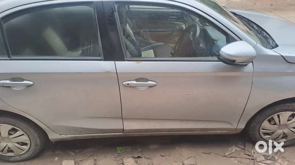 Honda Amaze 2019 Model Good Condition With Insurance S Model.