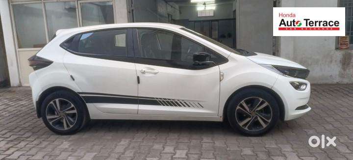 Tata Altroz Xz, 2020, Petrol