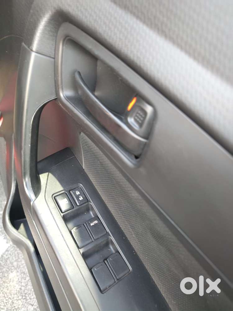 Maruti Suzuki Vitara Brezza 1.5 Vxi, 2022, Petrol