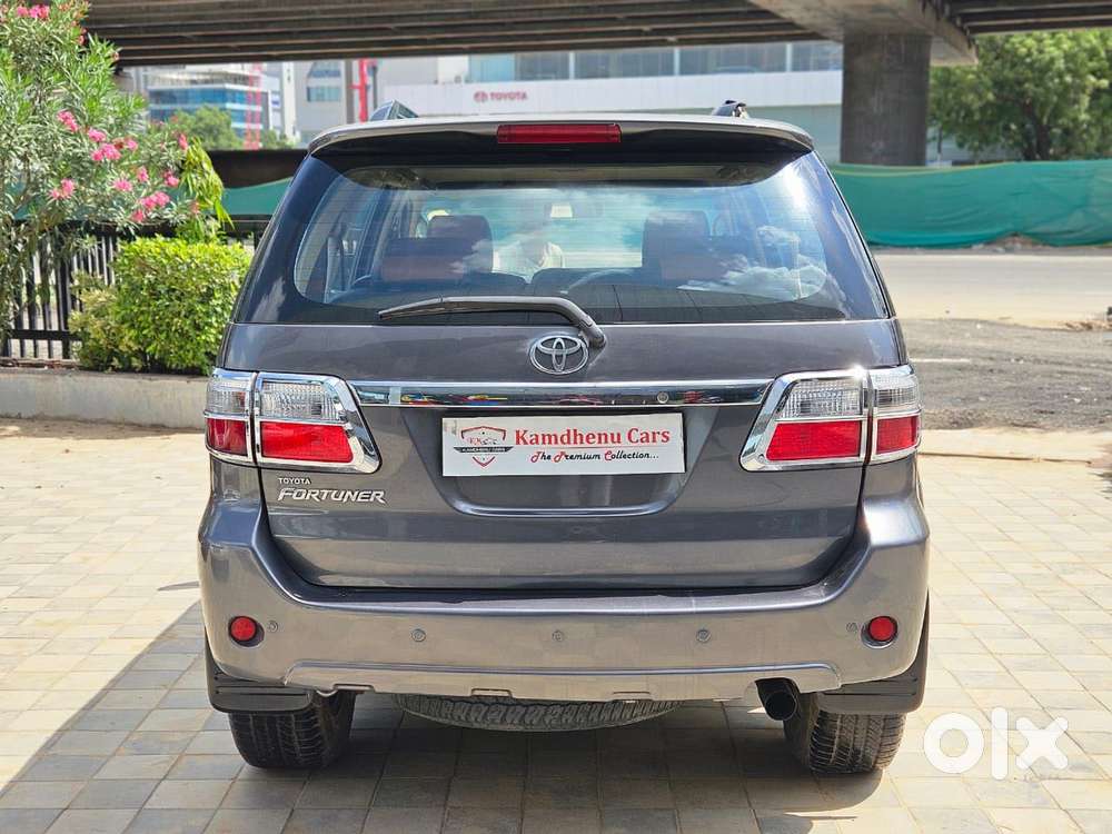 Toyota Fortuner 3.0 4x4 Manual, 2011, Diesel