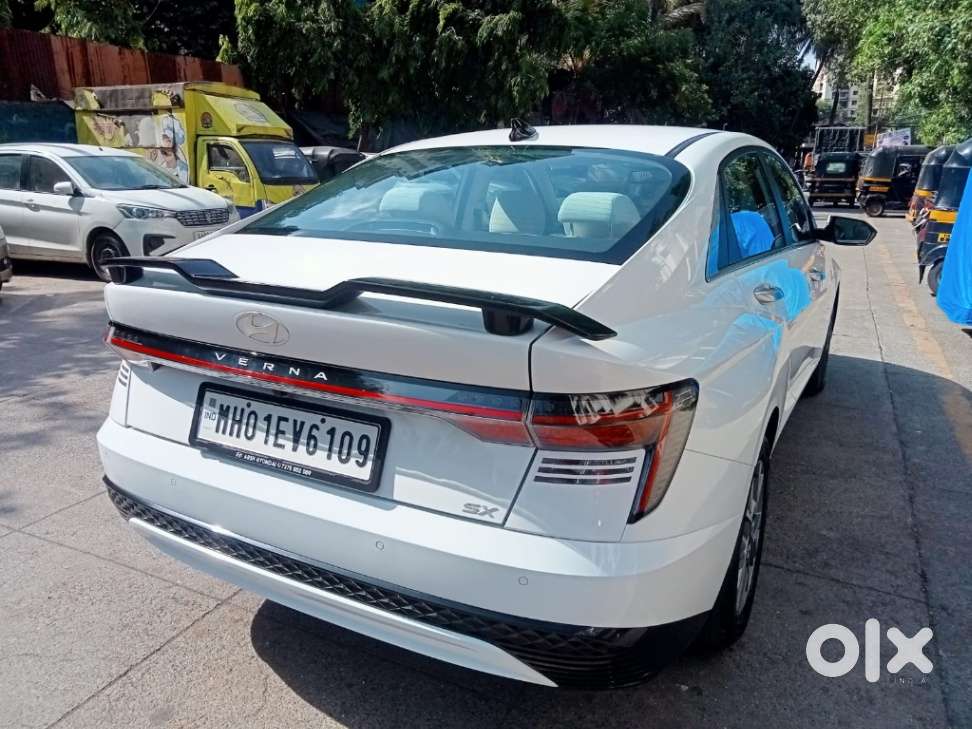 Hyundai Verna Sx 1.5 Petrol Ivt, 2025, Petrol