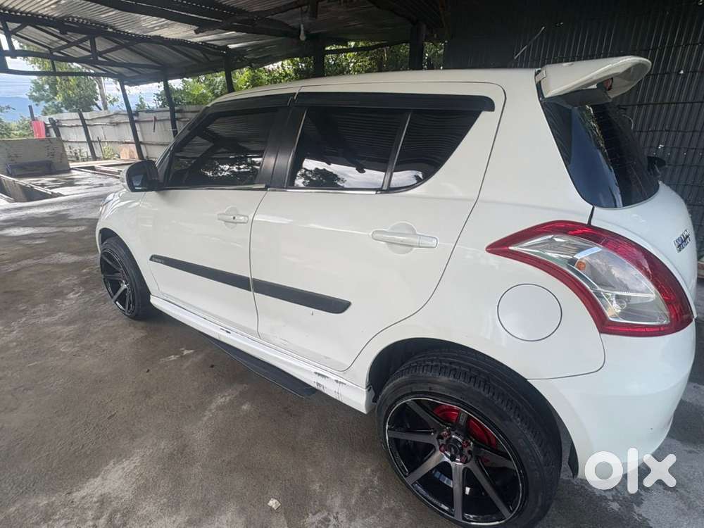Maruti Swift Petrol Manual 2015 Zxi Top Model Push Button