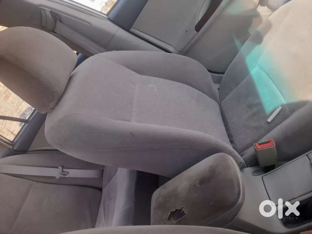 Toyota Corolla Altis  Driven 1.8 G New Showroom Condison Car 
Ac Chalu