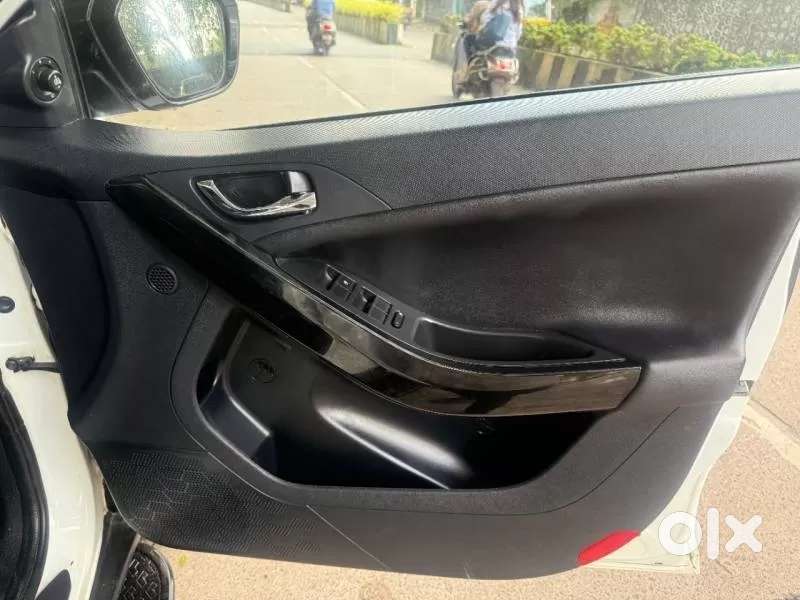 Tata Nexon Fearless 1.2 Revotron Petrol 6 Mt Dt, 2023, Petrol