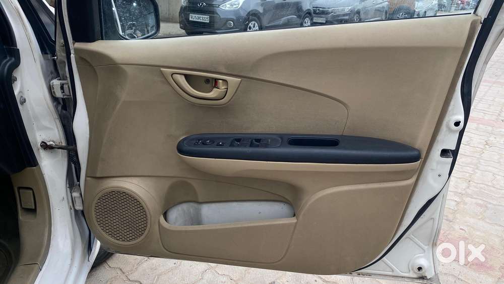 Honda Brio S Mt, 2014, Petrol