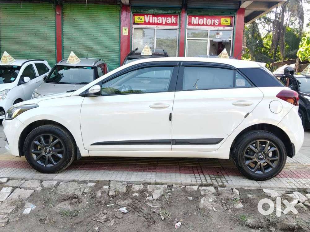 Hyundai Elite I20 Sportz (o) 1.2, 2020, Petrol