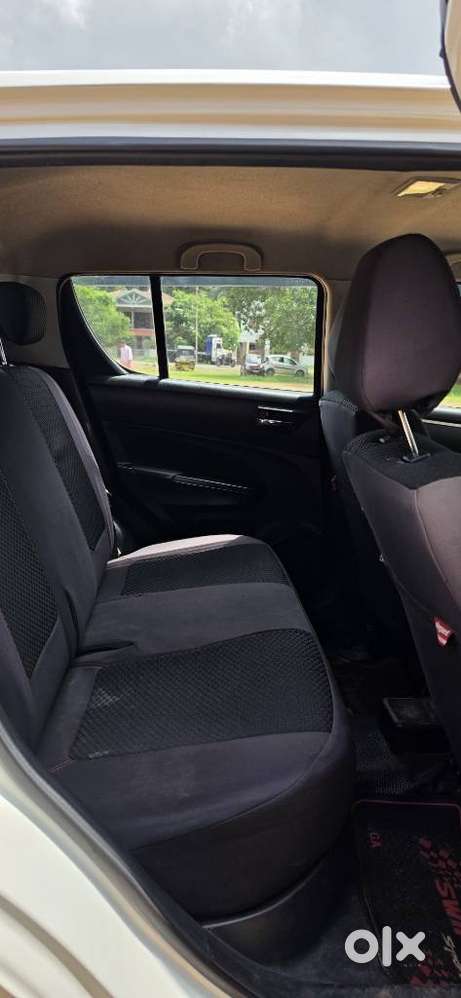 Maruti Suzuki Swift Vxi, 2013, Petrol