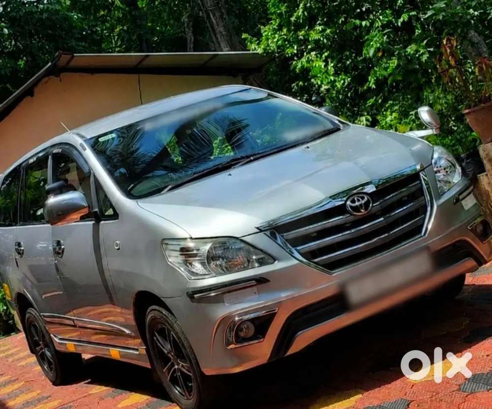 Toyota Innova 2015 Diesel Good Condition, And Fancy Number, Taxi