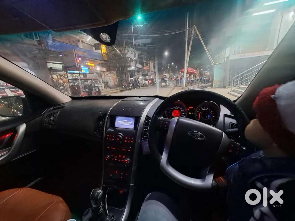 Mahindra Xuv500 2012 Diesel 65935 Km Driven