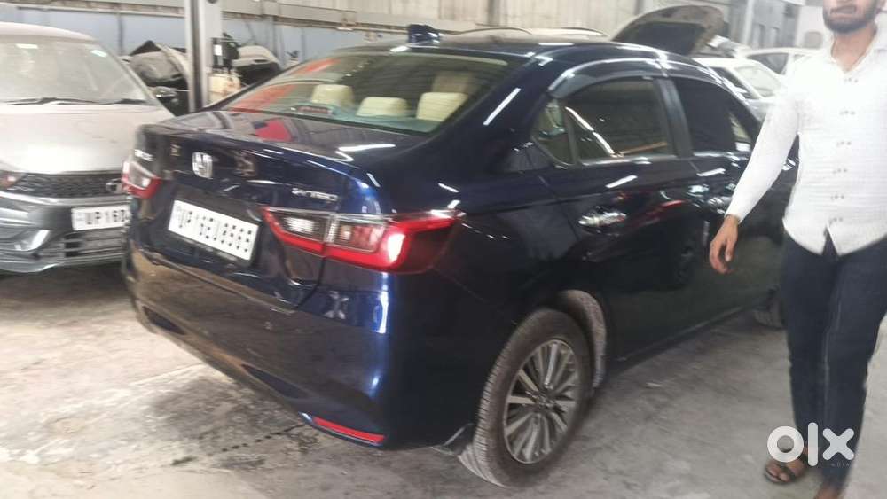 Honda Amaze 2025 Petrol Well Maintained