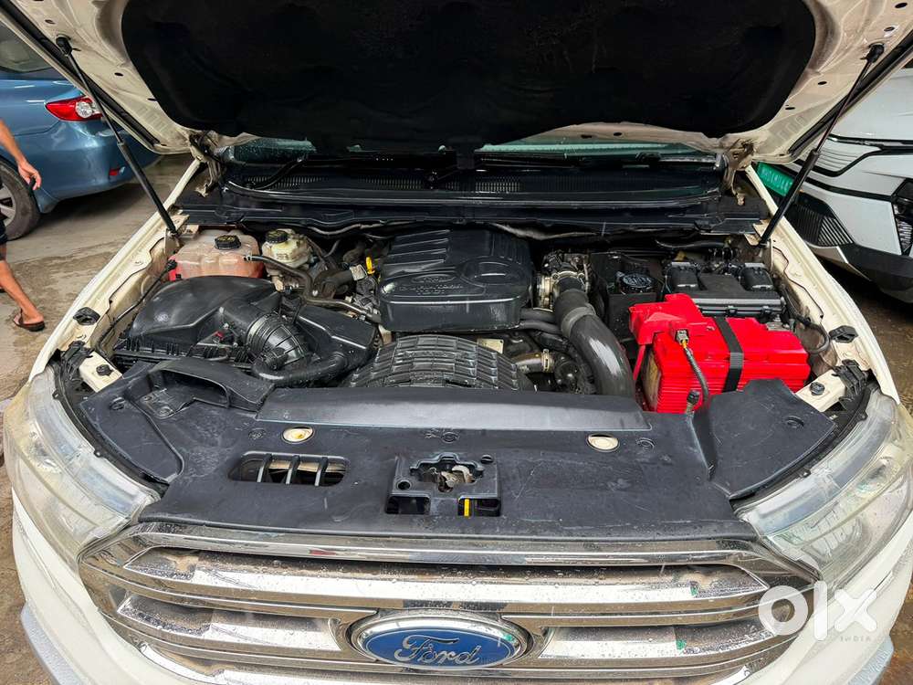 Ford Endeavour 2016 Diesel 93000 Km