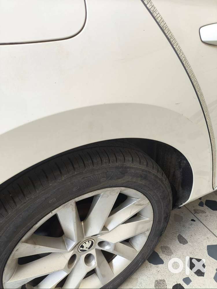 Skoda Superb L&k Tsi At