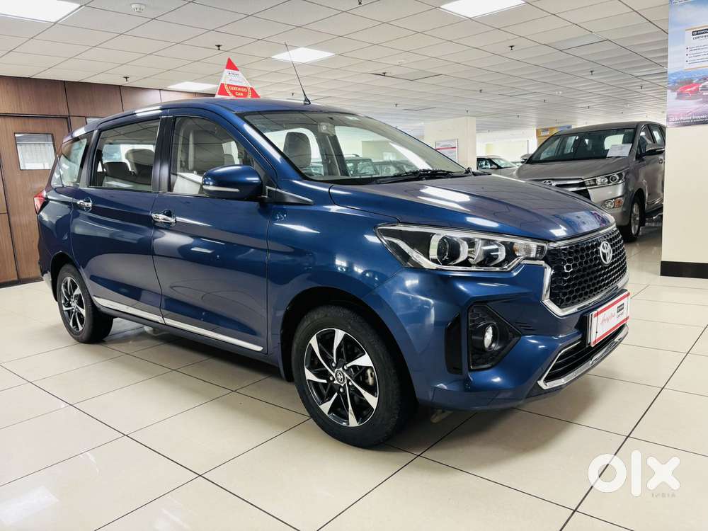 Toyota Rumion V Mt, 2023, Petrol