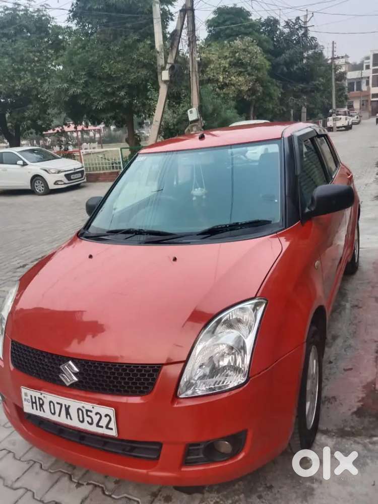 Maruti Suzuki Swift 2006 Petrol 90000 Km Driven
