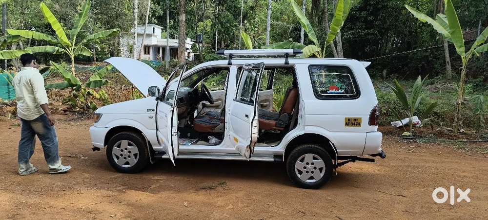 Urgent Sale Fund Issue.new Renewal Taxi Vehicle