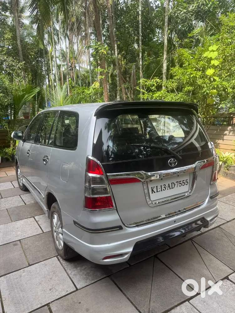 Toyota Innova Vx 2015 Odometer Km