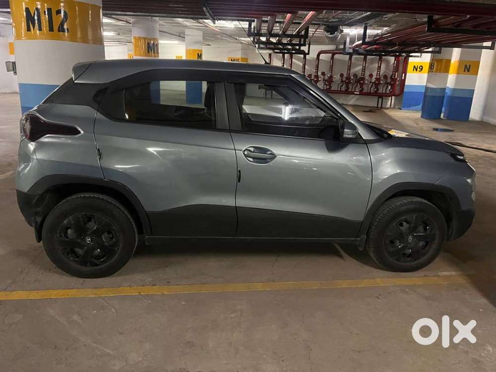 Tata Punch 2022 Petrol 26998 Km Driven