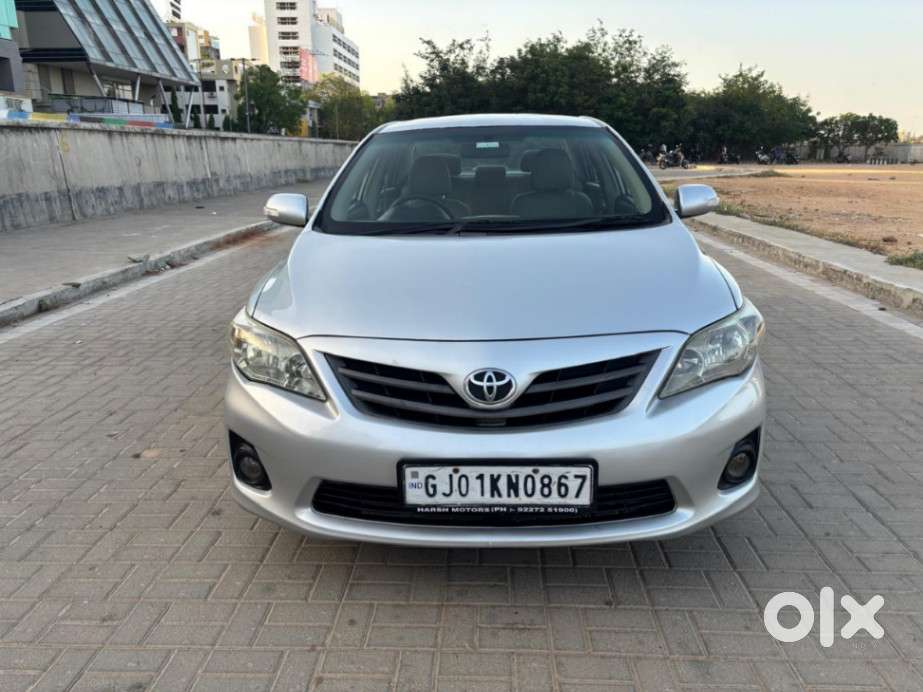 Toyota Corolla Altis [2008-2011] 1.8 J, 2011, Petrol