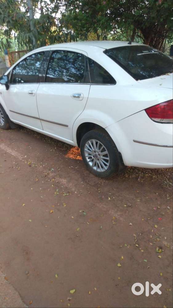 Fiat Linea 2009 Diesel 150000 Km Driven