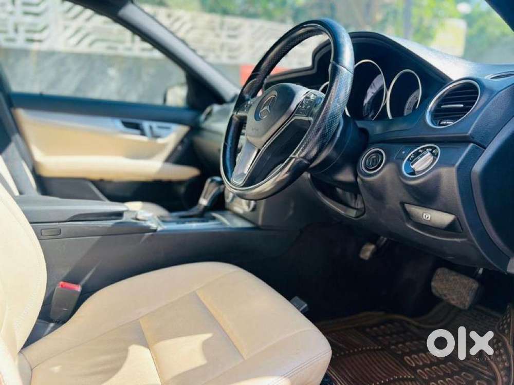Mercedes-benz C-class 2013 Diesel 72000 Km Driven