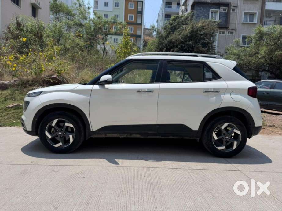 Hyundai Venue Sx Plus Turbo Dct, 2020, Petrol