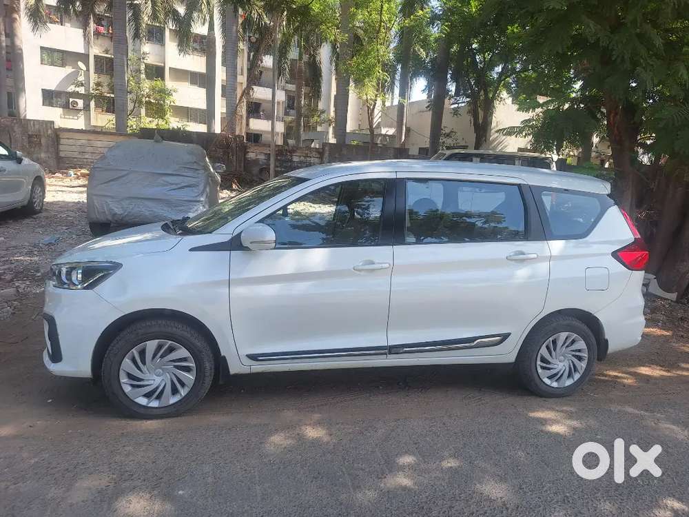 Maruti Suzuki Ertiga 2023 Petrol 25000 Km Driven