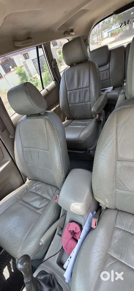 Toyota Innova 2.5 V Topend , Showroom Serviced With No Claims