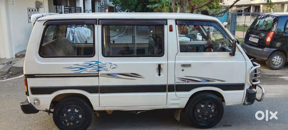 Maruti Suzuki Omni 8 Seater, 2012, Petrol