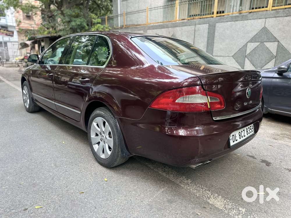 Skoda Superb Elegance 1.8 Tsi At, 2013, Petrol