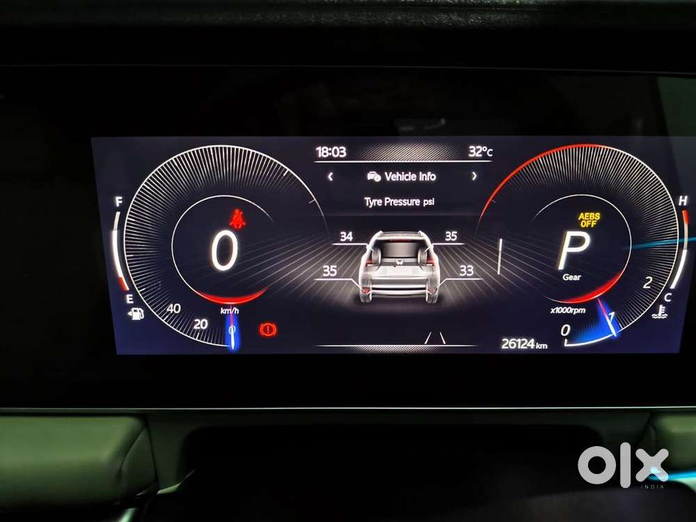 Mahindra Xuv700 2024 Diesel 26000 Km Driven