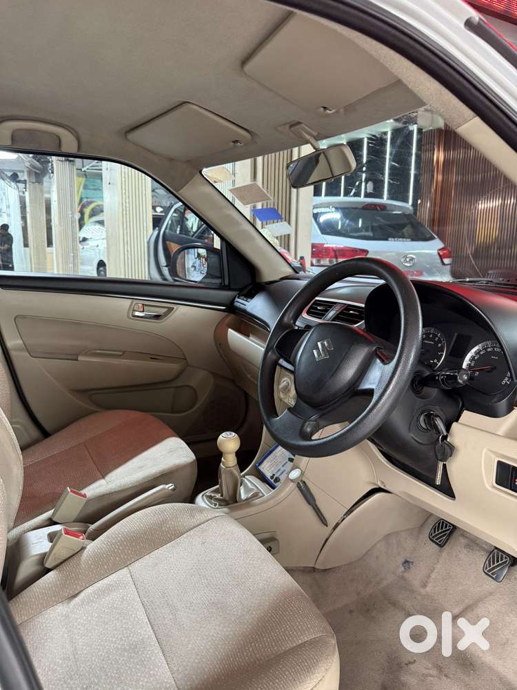 Maruti Suzuki Swift Dzire 1.2 Vxi Bsiv, 2013, Petrol