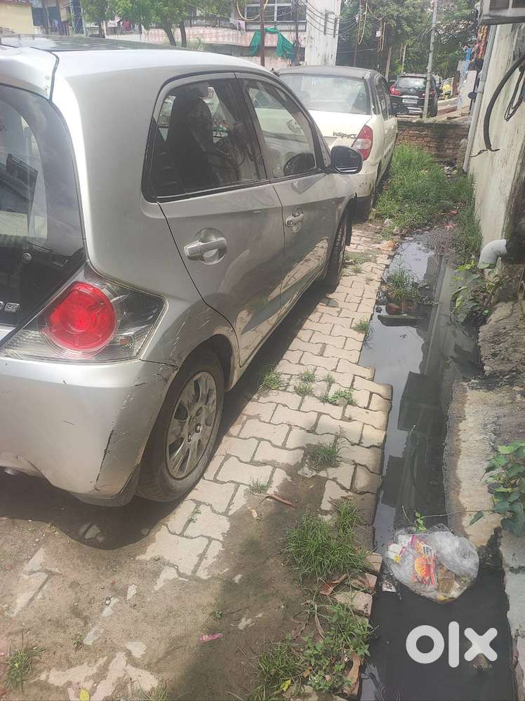 Honda Brio 2013 Petrol