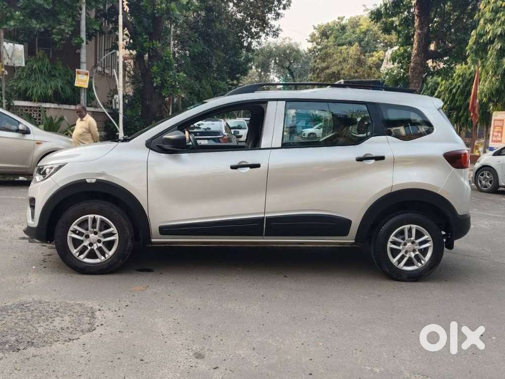 Renault Triber Rxl, 2022, Petrol