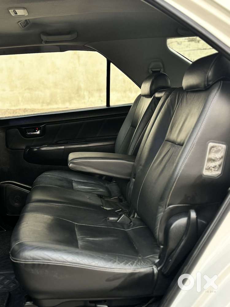 Toyota Fortuner 2011-2016 4x4 Mt, 2015, Diesel