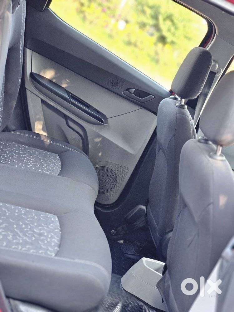 Tata Tiago 1.05 Revotorq Xt, 2021, Petrol