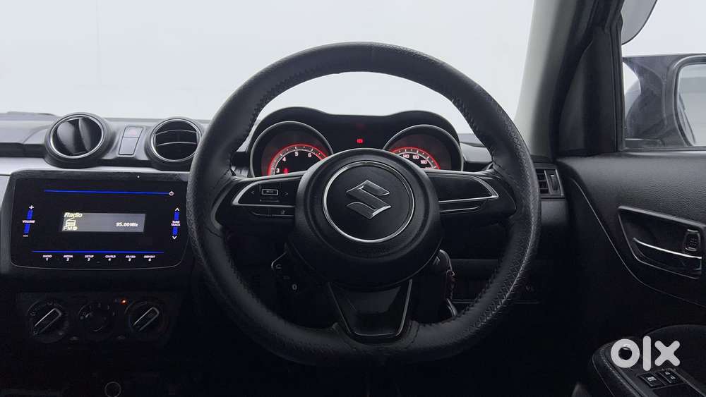 Maruti Suzuki Swift Vvt Vxi, 2022, Petrol