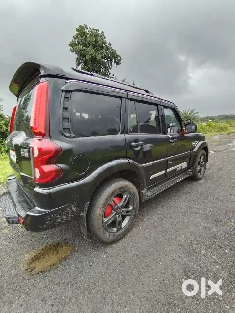 Mahindra Scorpio Classic 2022 Diesel 71000 Km Driven
Need Money Proble