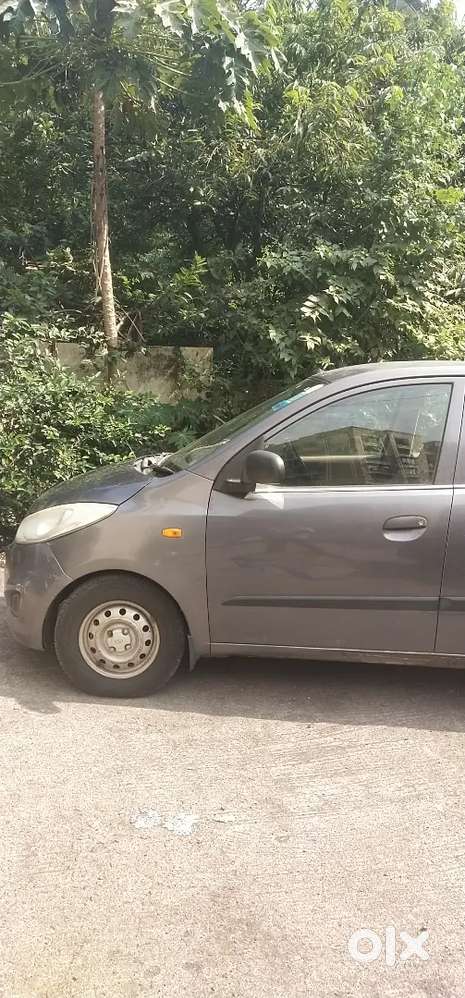Hyundai I10 With Less Km Driven