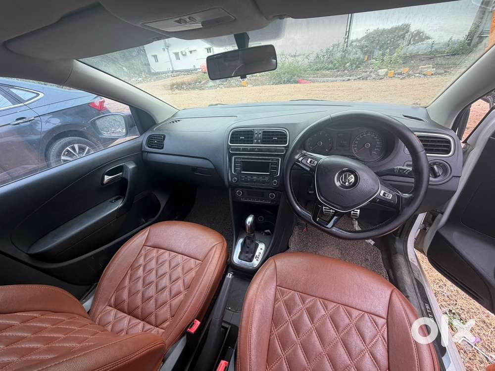 Volkswagen Polo Petrol 2015