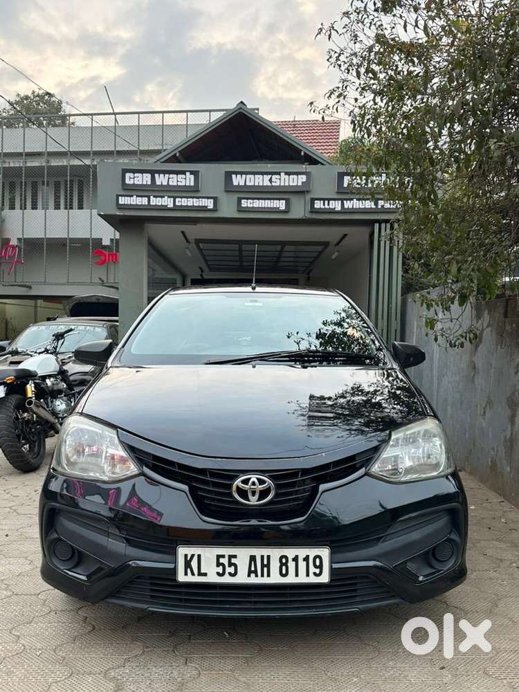 Toyota Etios Liva 2013