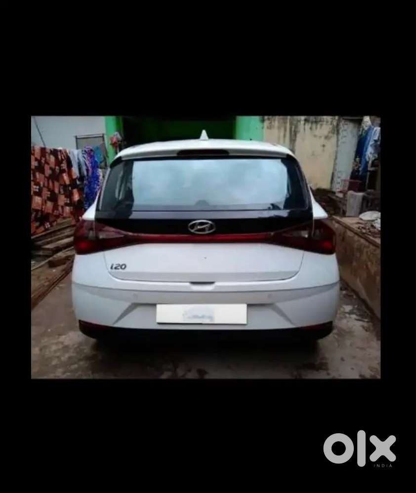 Hyundai New I20 2023 Petrol Well Maintained White Color