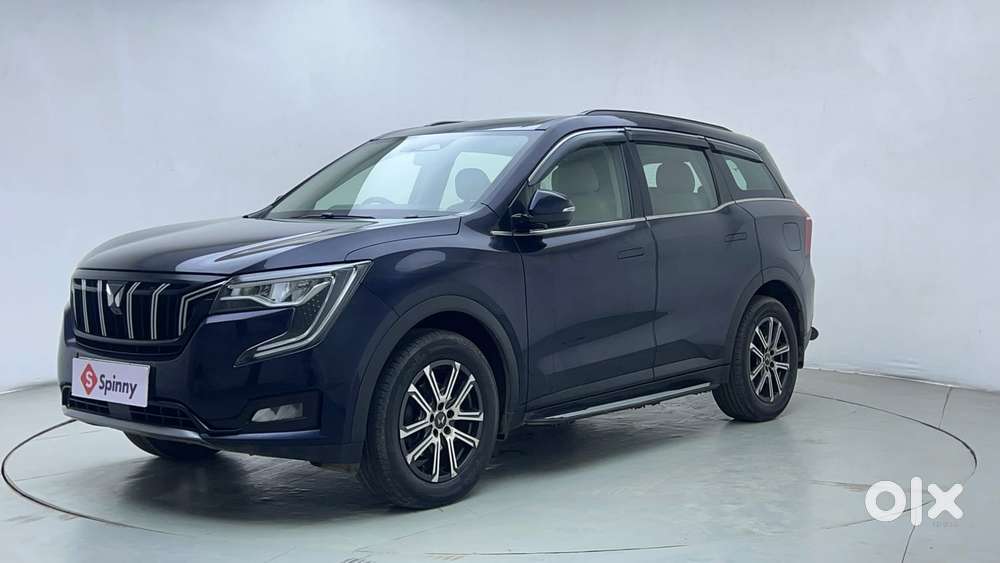 Mahindra Xuv700 2.0 Ax 7 Petrol Mt Str, 2023, Petrol