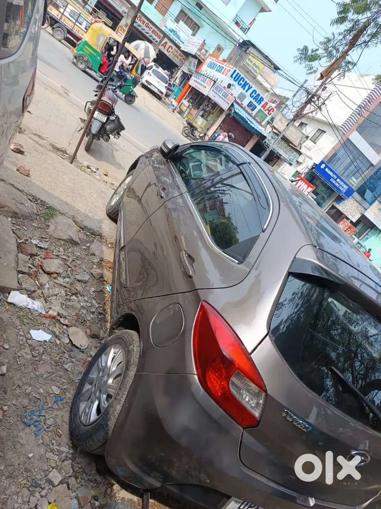 Tata Tiago Xz Diesel 2018