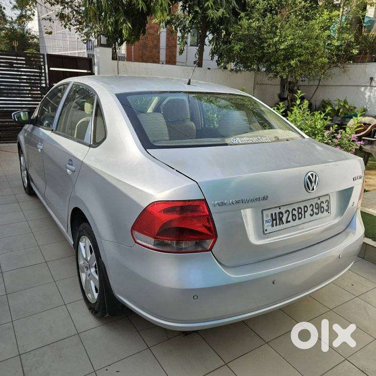 Volkswagen Vento Celeste 1.6 Highline, 2011, Petrol